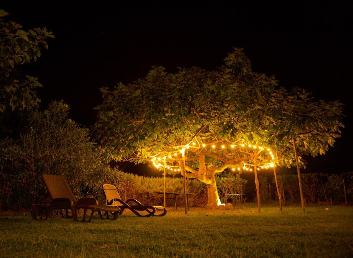 Agriturismo "Borgo Madonna Degli Angeli" - Charming Cottages In The Gardens ! Tocco da Casauria Екстер'єр фото