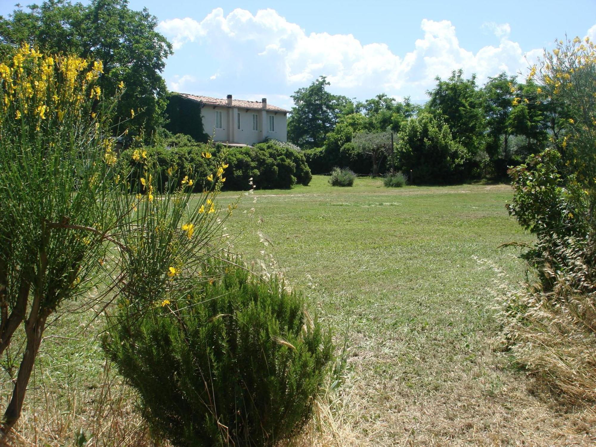 Agriturismo "Borgo Madonna Degli Angeli" - Charming Cottages In The Gardens ! Tocco da Casauria Екстер'єр фото
