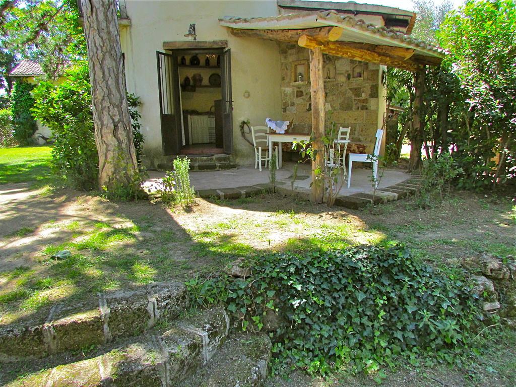 Agriturismo "Borgo Madonna Degli Angeli" - Charming Cottages In The Gardens ! Tocco da Casauria Екстер'єр фото