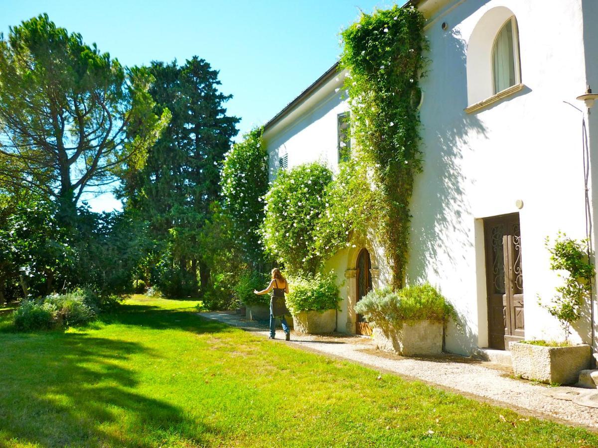 Agriturismo "Borgo Madonna Degli Angeli" - Charming Cottages In The Gardens ! Tocco da Casauria Екстер'єр фото