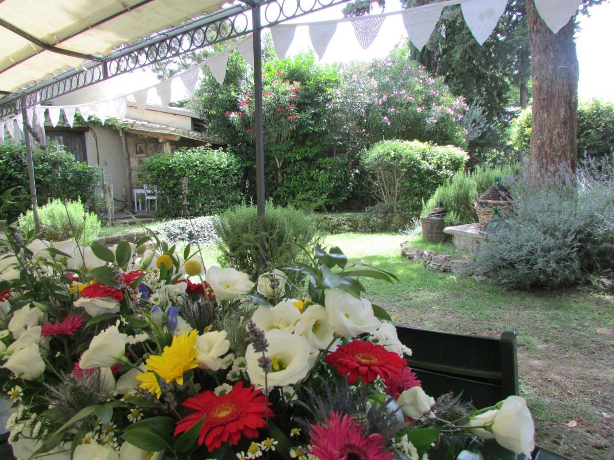 Agriturismo "Borgo Madonna Degli Angeli" - Charming Cottages In The Gardens ! Tocco da Casauria Екстер'єр фото